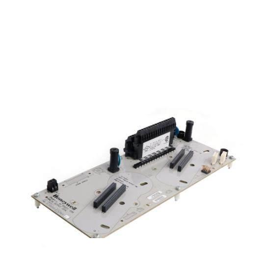 CC-TAOX11  Honeywell CCGAOX11  Analog Output Module